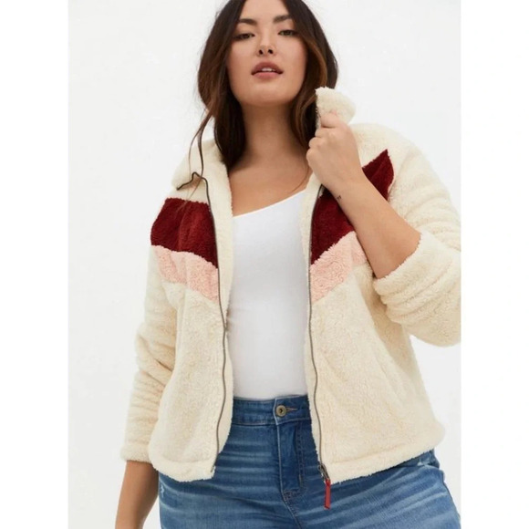 TORRID Faux Fur Sherpa Zip Up Jacket Cream Red Chevron Size 1X - Picture 1 of 16